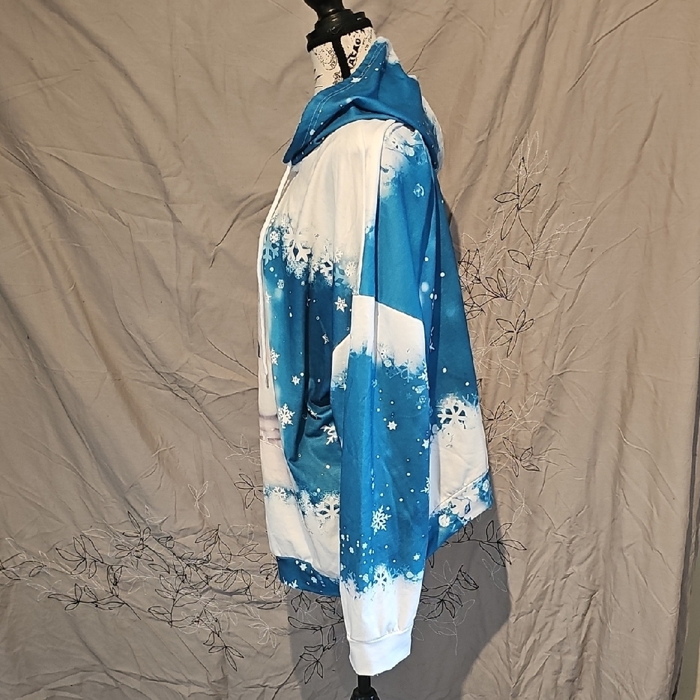 Source Unknown White and Blue Bunny Graphic Pullover Hoodie - Picture 2 of 4